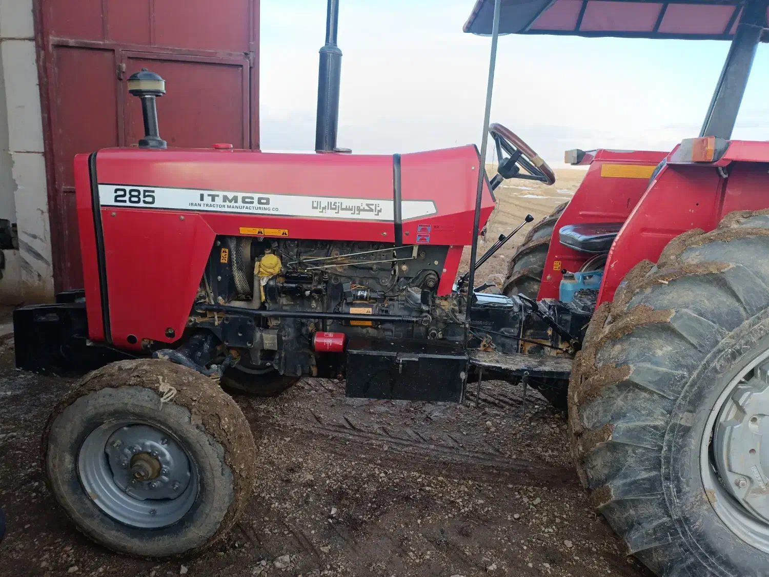 تراکتور 285مدل90یک عتیقه واقعی لاستیک نو|خودرو سنگین|دهگلان, |دیوار