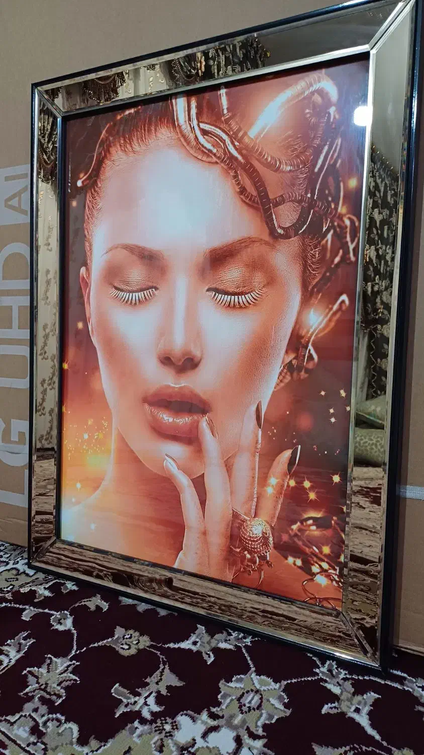 تابلو بسیار زیبا آینه ای|تابلو، نقاشی، عکس|قم, نیروگاه|دیوار