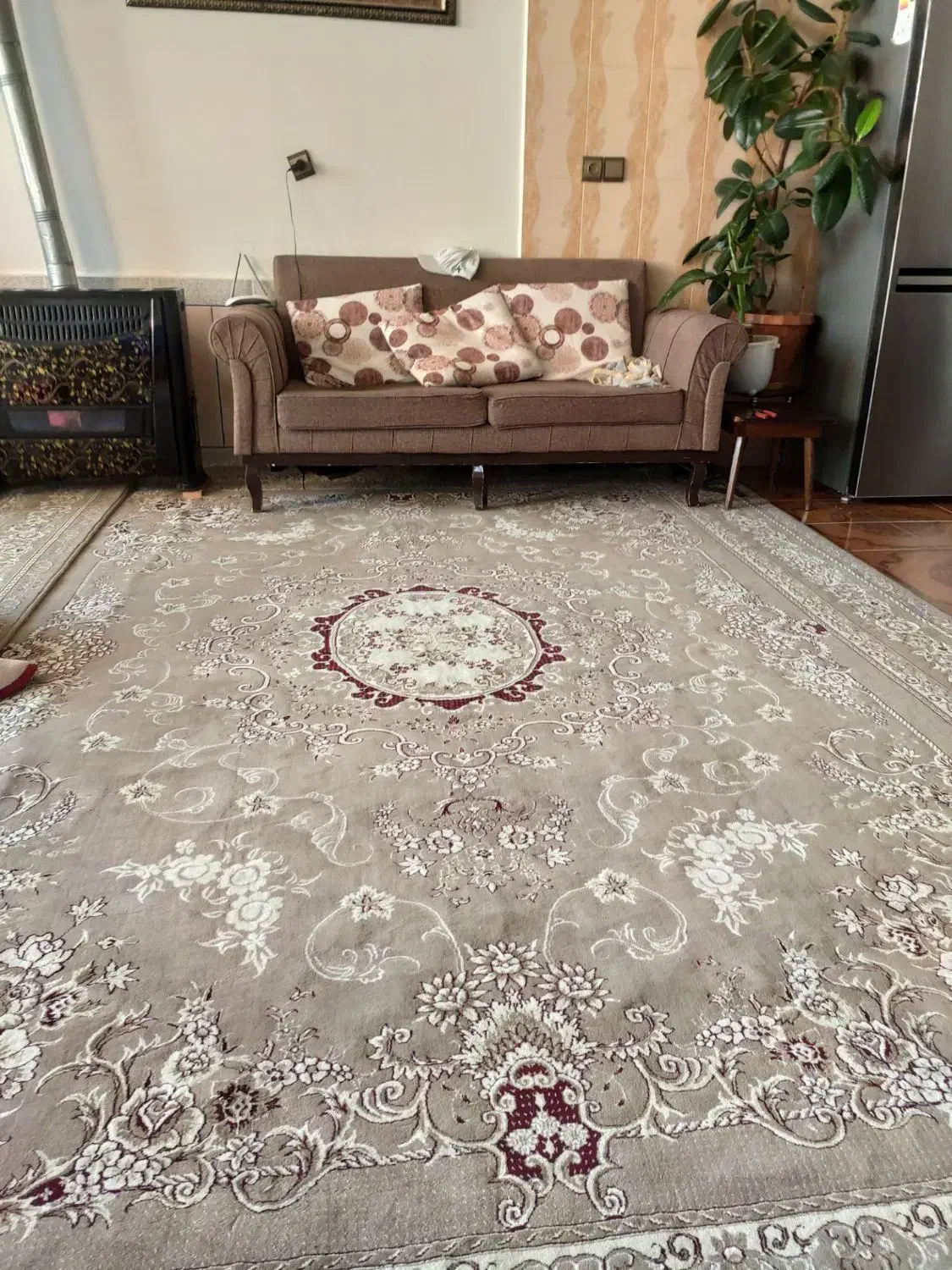 ۲ تخته فرش|فرش|شهرکرد, |دیوار