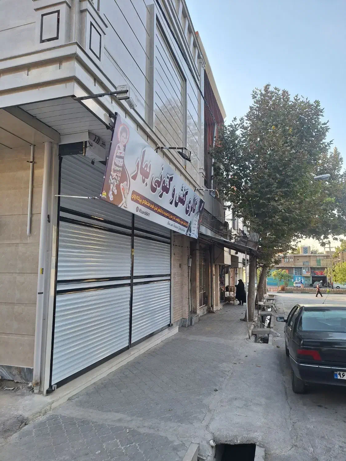 فروش مغازه ۲۴ متر تجاری و ۶ متر بالکن تجاری|فروش مغازه و غرفه|بروجرد, |دیوار