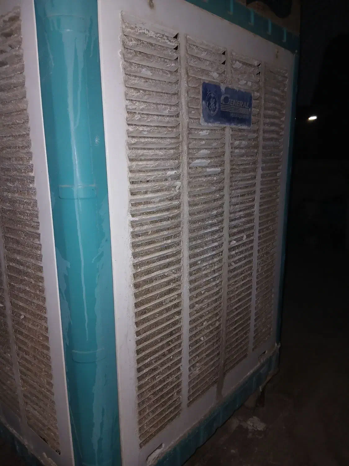 کولر آبی|کولر آبی|هشتگرد, فاز ۱ مهستان|دیوار