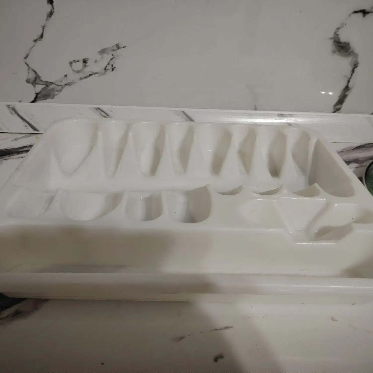 جا قاشقی داخل کشو کابینت|آب‌چکان و نظم‌دهنده ظروف|نجف‌آباد, کشاورز|دیوار