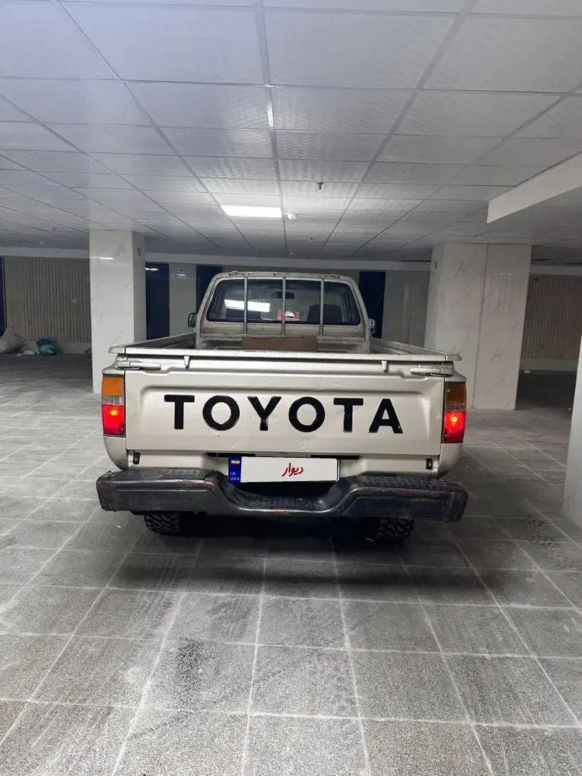 تویوتا هایلوکس پابلندمدل۱۹۹۷بیرنگ.بدون مشابه ایران|خودرو سواری و وانت|یزد, |دیوار