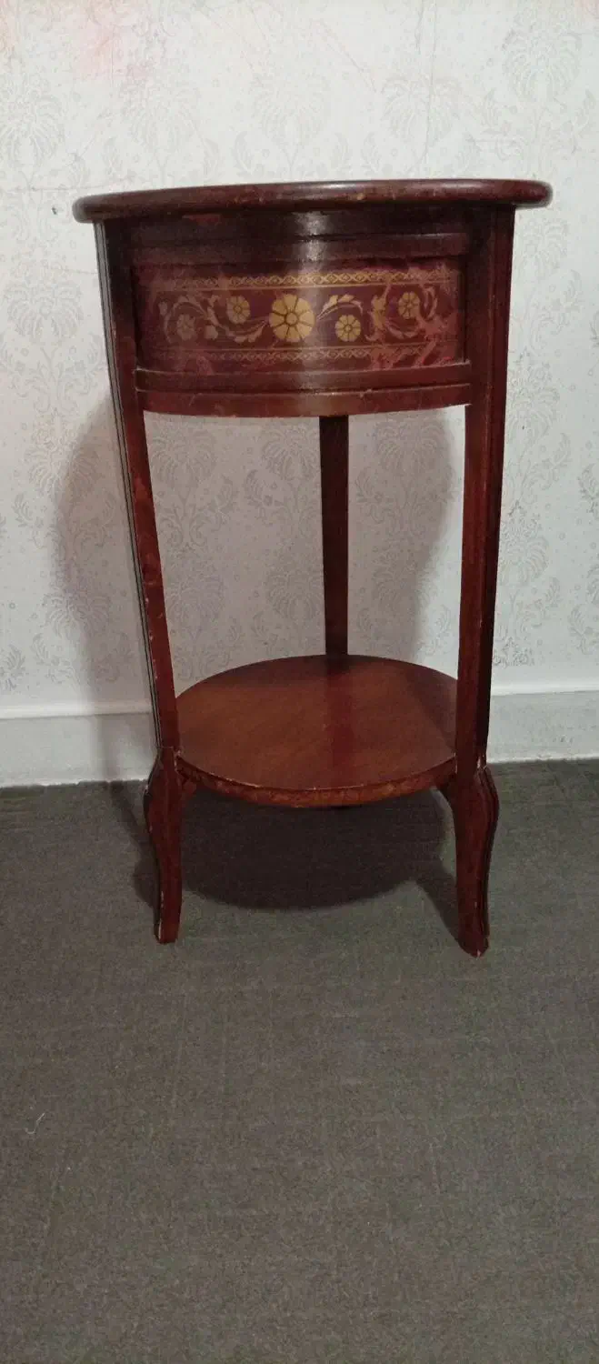 میز تلفن|میز تلفن|مشهد, چهارچشمه|دیوار