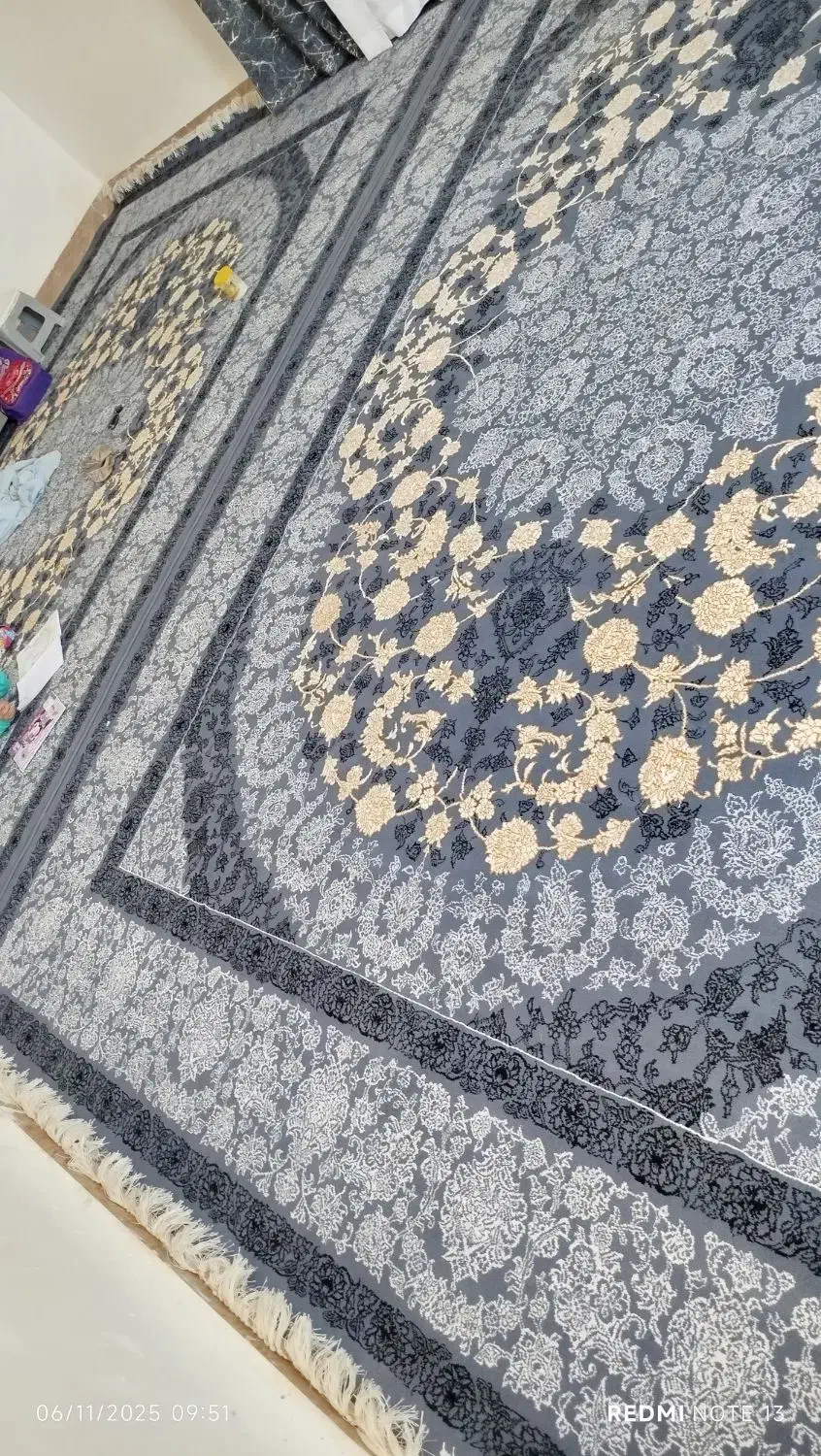 دوتا فرش نو نو|فرش|زهک, |دیوار