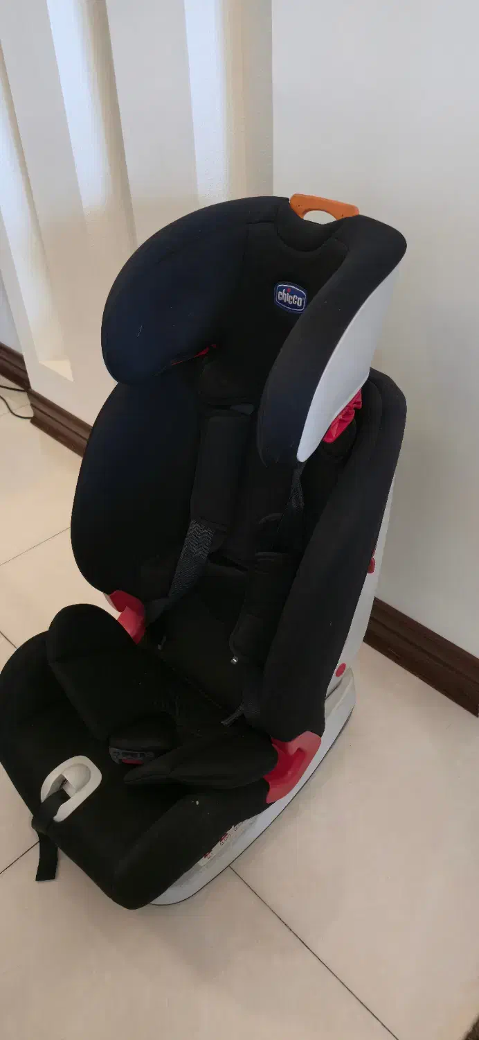 صندلی ماشین کودک چیکو|تخت و صندلی بچه|تهران, زرکش|دیوار