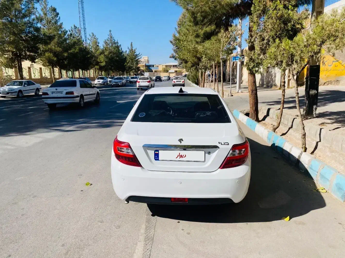 دنا پلاس ۵ دنده|خودرو سواری و وانت|کرمان, |دیوار