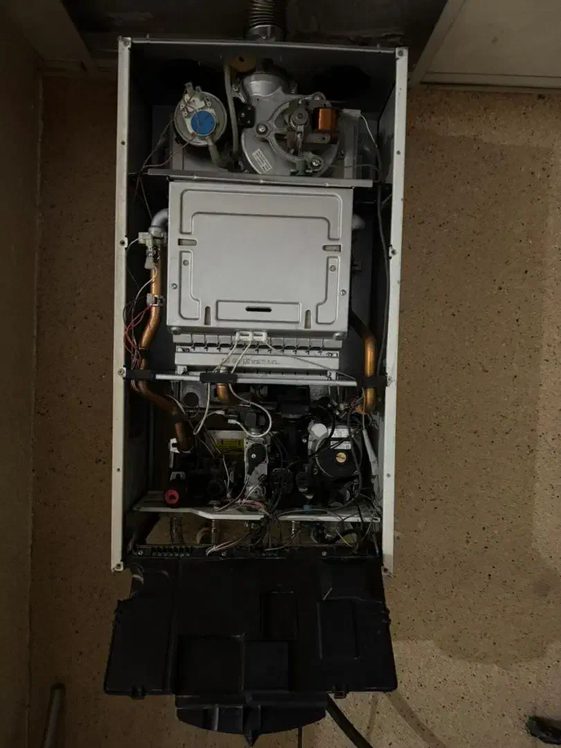 نصب و تعمیر پکیج آبگرمکن رادیاتور تخصصی بوتان لورچ|خدمات پیشه و مهارت|فردیس, شهرک ۱۱۰|دیوار