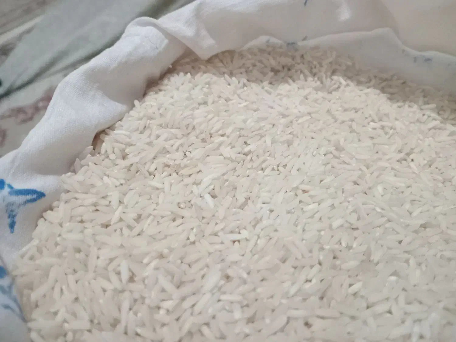 برنج استخوانی اشرافی فریدون نکنار|حراج|اسلام‌شهر, شهرک مهدیه|دیوار