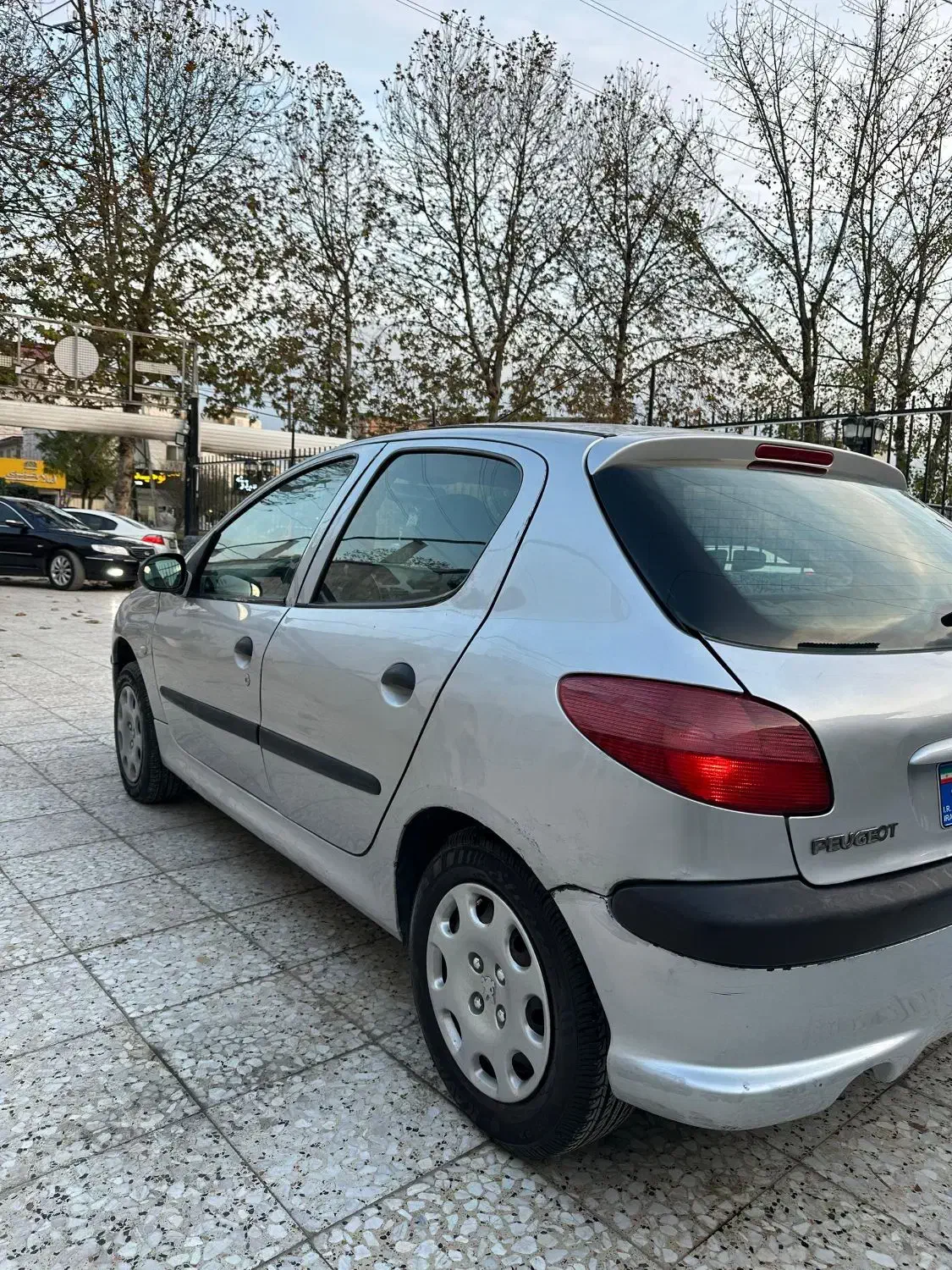 ۲۰۶ نقره ای بی رنگ|خودرو سواری و وانت|قائمشهر, |دیوار