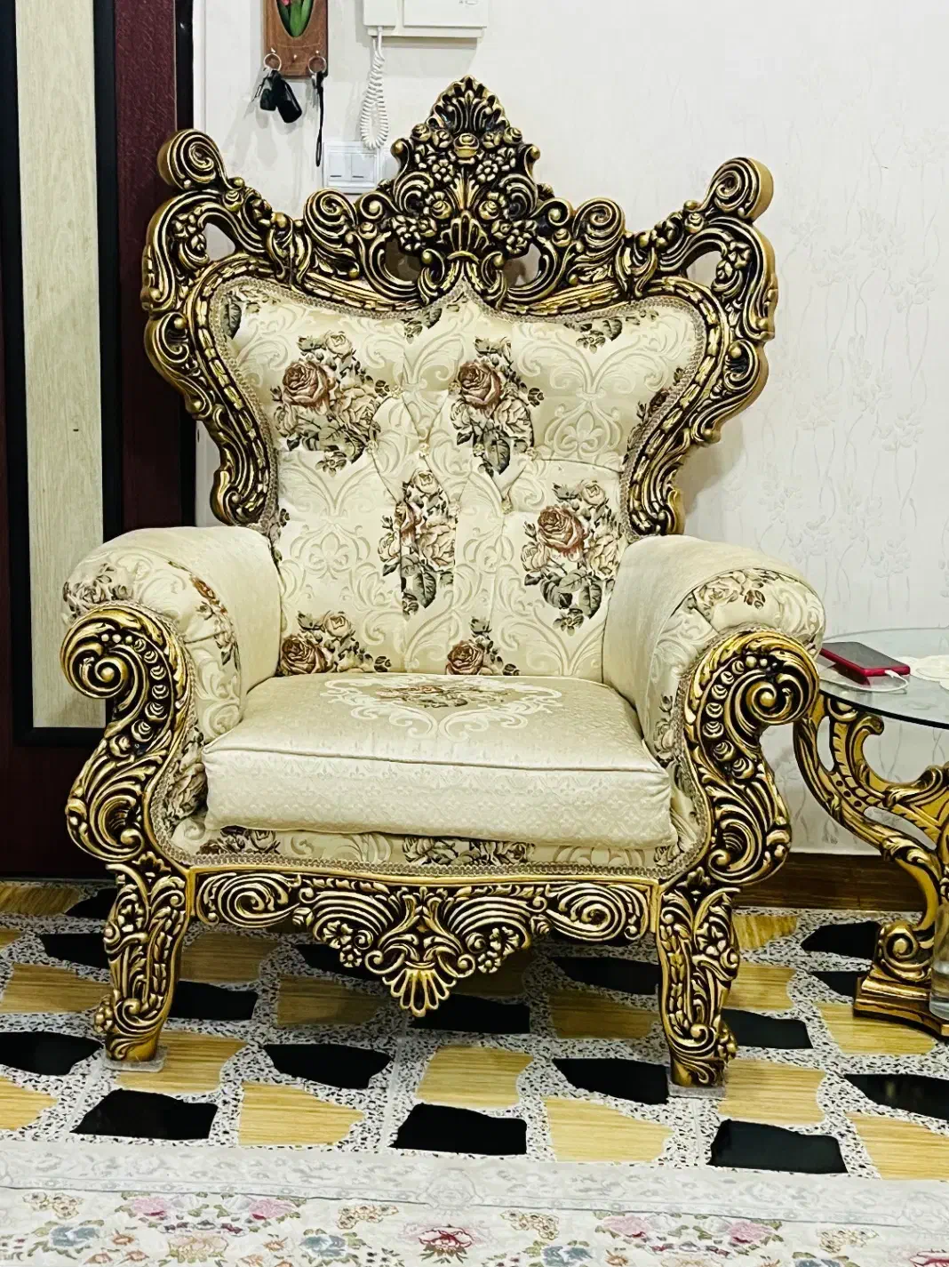 مبل سلطنتی 10 نفره|مبلمان خانگی و میز عسلی|مریوان, |دیوار