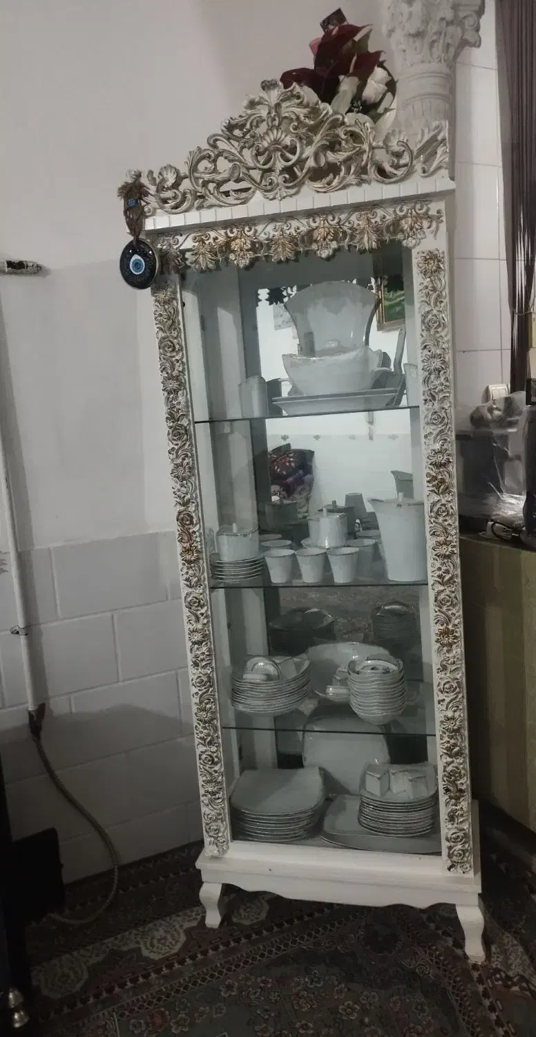 ویترین|فعالیت داوطلبانه|شهرکرد, |دیوار