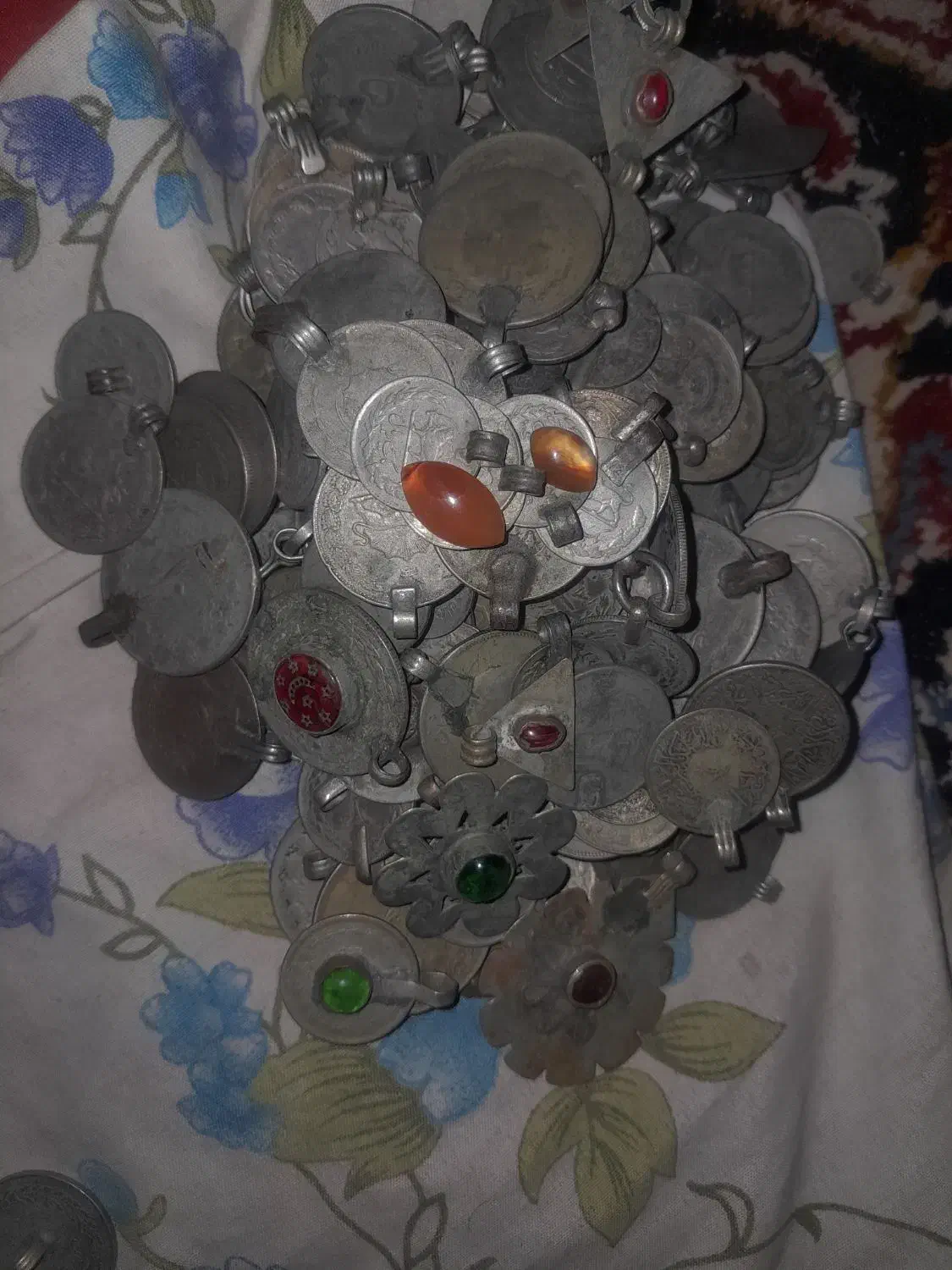 سکه قدیمی عتیقه|کلکسیون اشیاء عتیقه|آشخانه, |دیوار