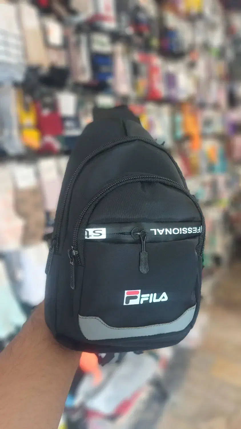 بادی بگ|کیف، کفش، کمربند|مشهد, هنرور|دیوار