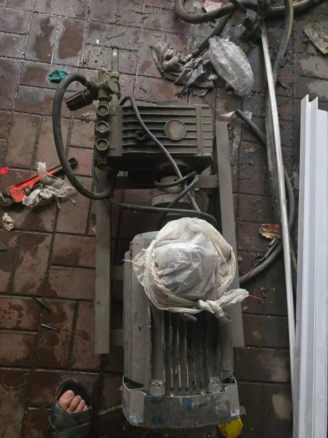 فروش کلیه ی تجهیزات کارواش|ماشینآلات صنعتی|فولادشهر, C7|دیوار