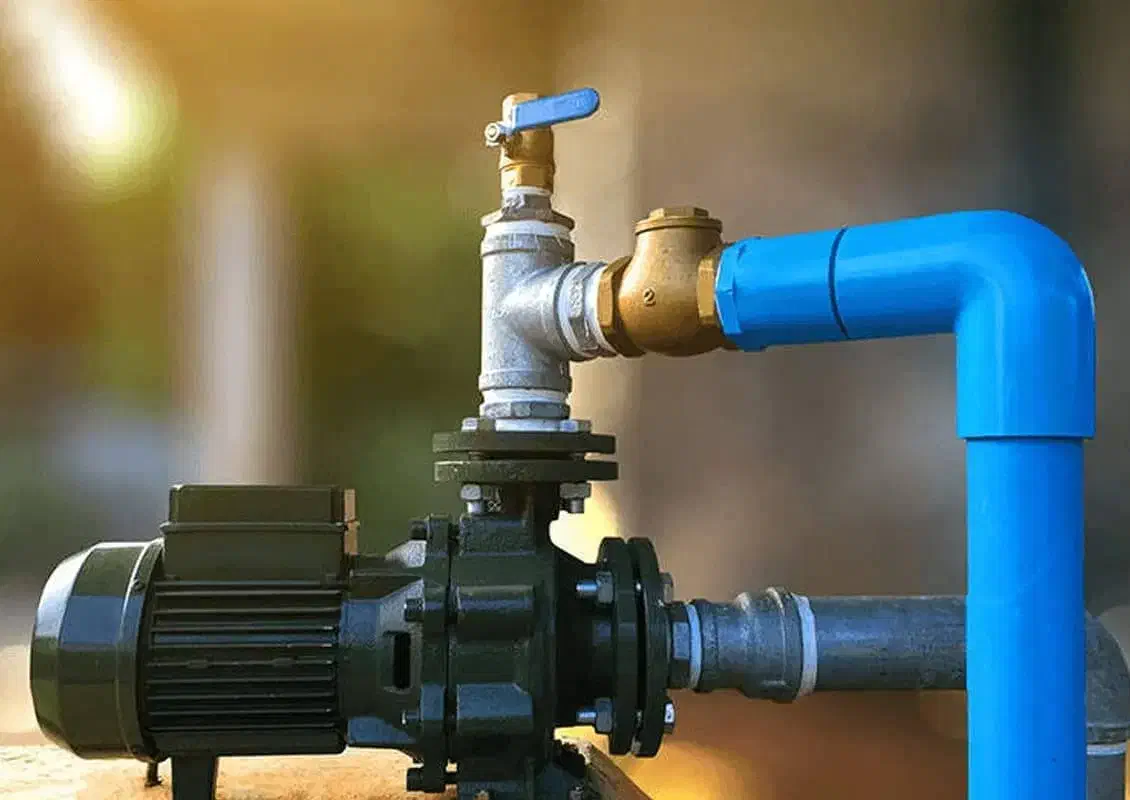 لوله کشی وتاسیسات آب ساختمان(شیرآلات پکیج رادیاتور|خدمات پیشه و مهارت|نور, |دیوار