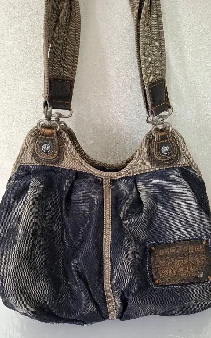 کیف زنانه|کیف، کفش، کمربند|پاکدشت, پاکدشت (مامازند)|دیوار