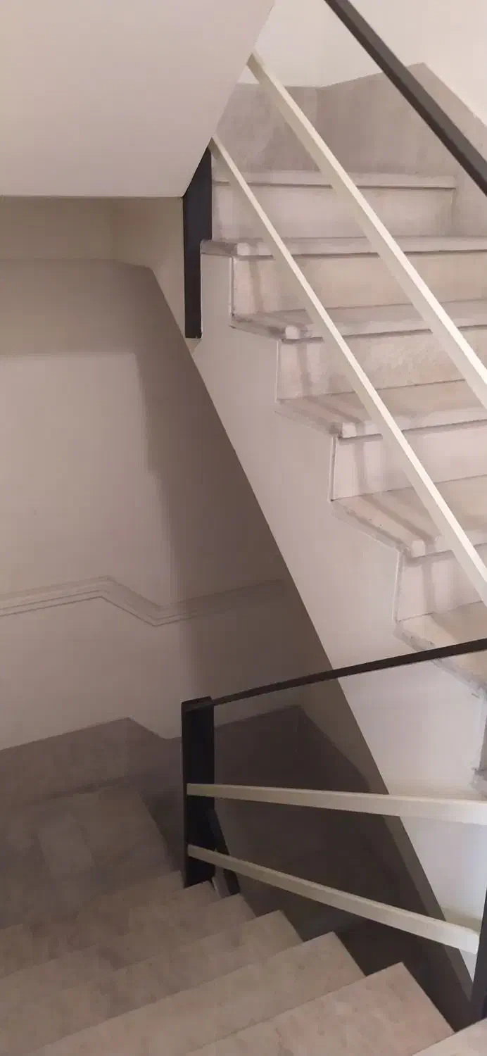 110متر 2خواب عباس اباد بخارست