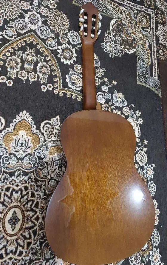 گیتار یاماها c70|گیتار، بیس، امپلیفایر|برازجان, |دیوار