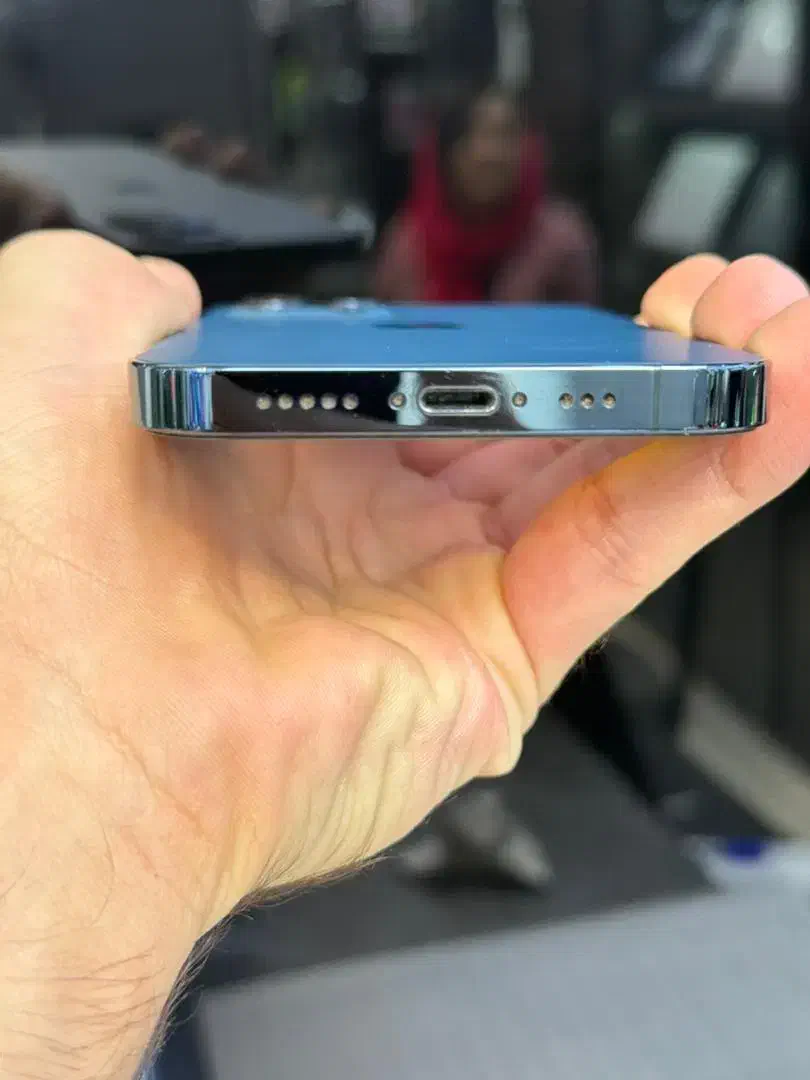 ۱۲ پرو جذابو دل انگیز|موبایل|اصفهان, مفتح|دیوار