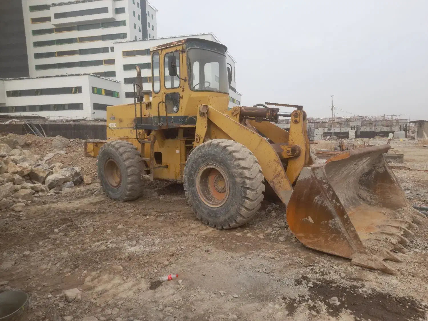 لودر|خودرو سنگین|قم, بلوار امین و ساحلی|دیوار