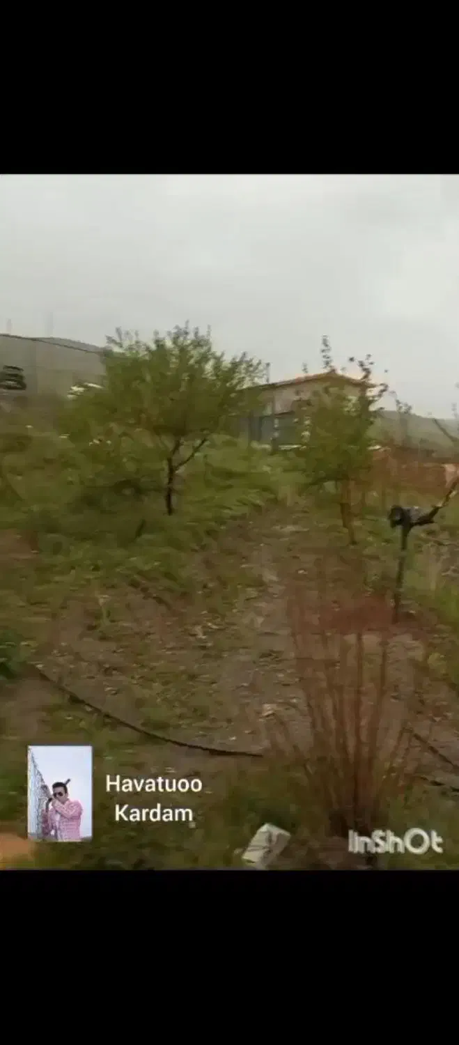 فروش باغ دارای آب برق گاز شهری|فروش خانه و ویلا|سربند, |دیوار