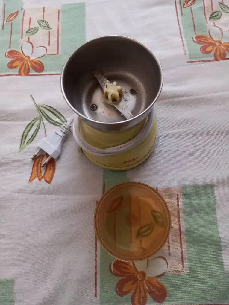 اسیاب کن|خردکن، آسیاب، غذاساز|سمیرم, |دیوار