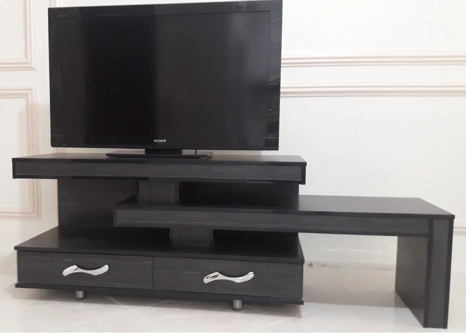 تلویزیون سونی اصل سالم همراه با کارتن|تلویزیون و پروژکتور|قم, زنبیل آباد|دیوار