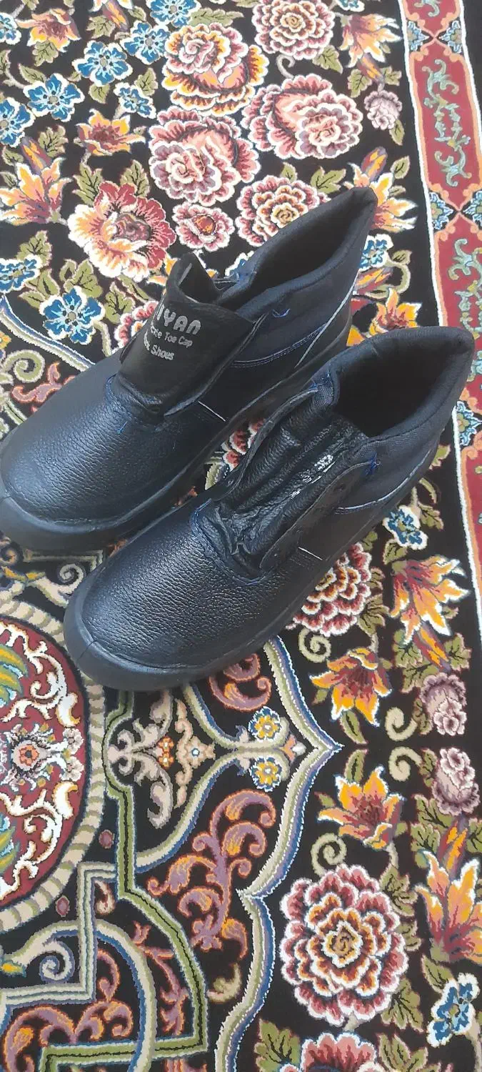 کفش کار و اسپورت|کیف، کفش، کمربند|ایلام, |دیوار