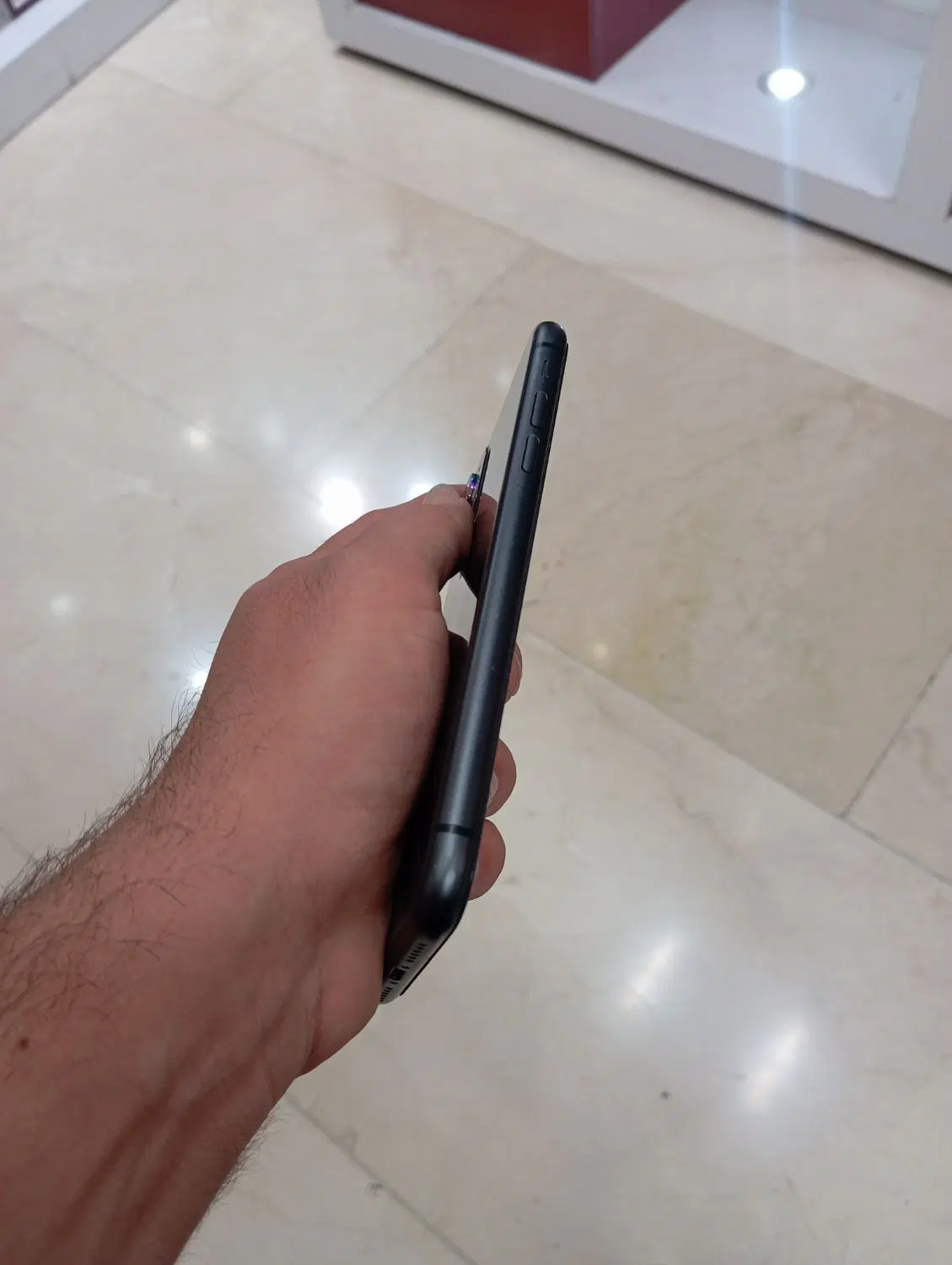 Ip11(128)zaa|موبایل|شاهین‌شهر, حافظ جنوبی|دیوار