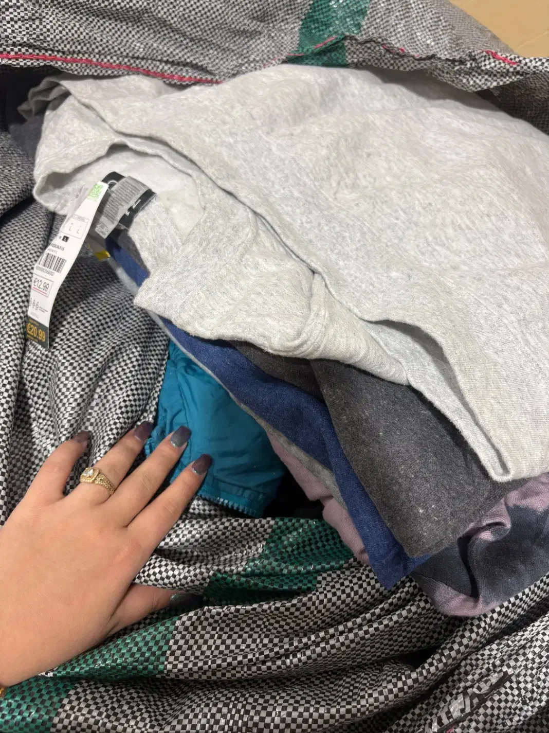 ۶۰تیکه دورس فقط۱۵میلیون|لباس|یاسوج, |دیوار