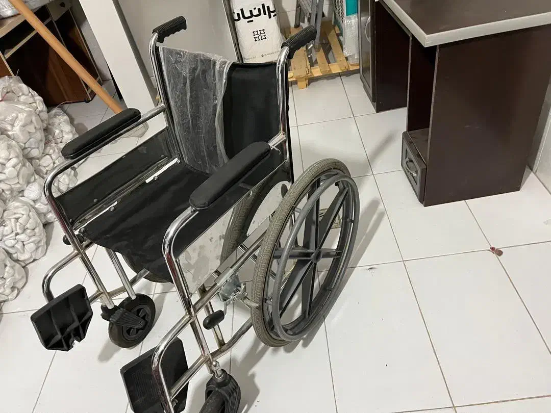 «ویلچر»|آرایشی، بهداشتی، درمانی|ایلام, |دیوار