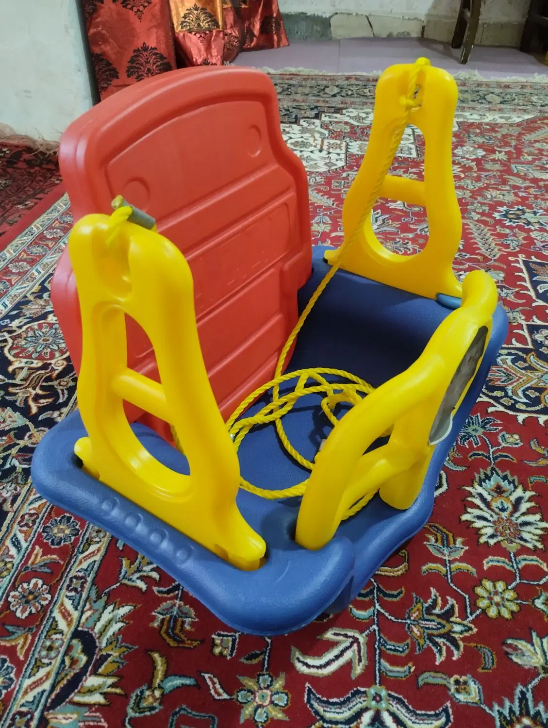 تاب|تخت و صندلی بچه|مشهد, طبرسی شمالی|دیوار