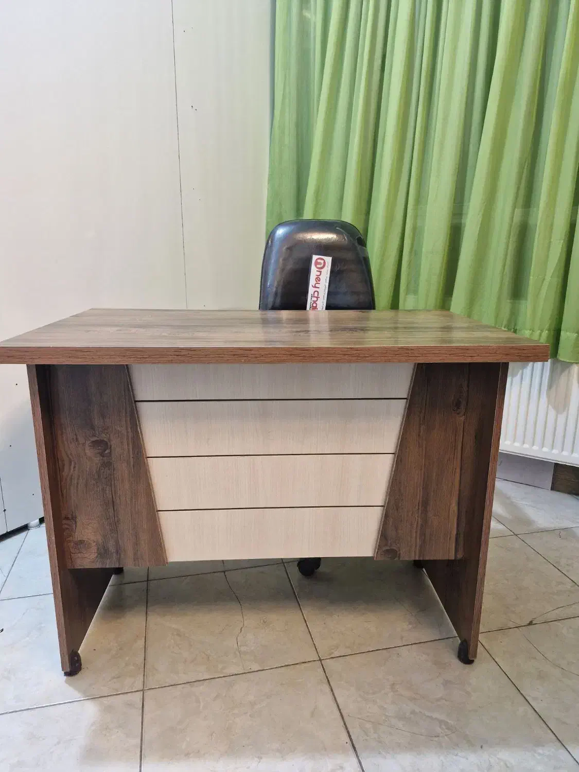 میز اداری|دفتر کار|نیشابور, فرح بخش|دیوار