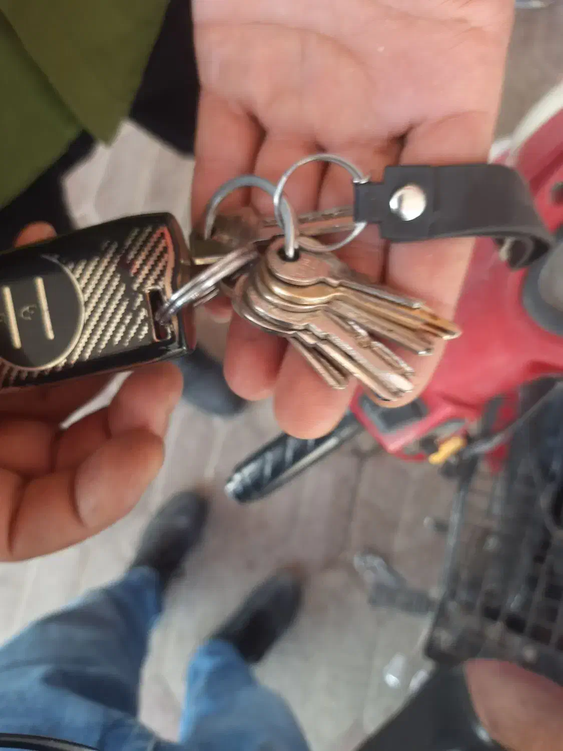 مفقودی ریموت مغازه و دسته کلید|اشیا|لردگان, |دیوار