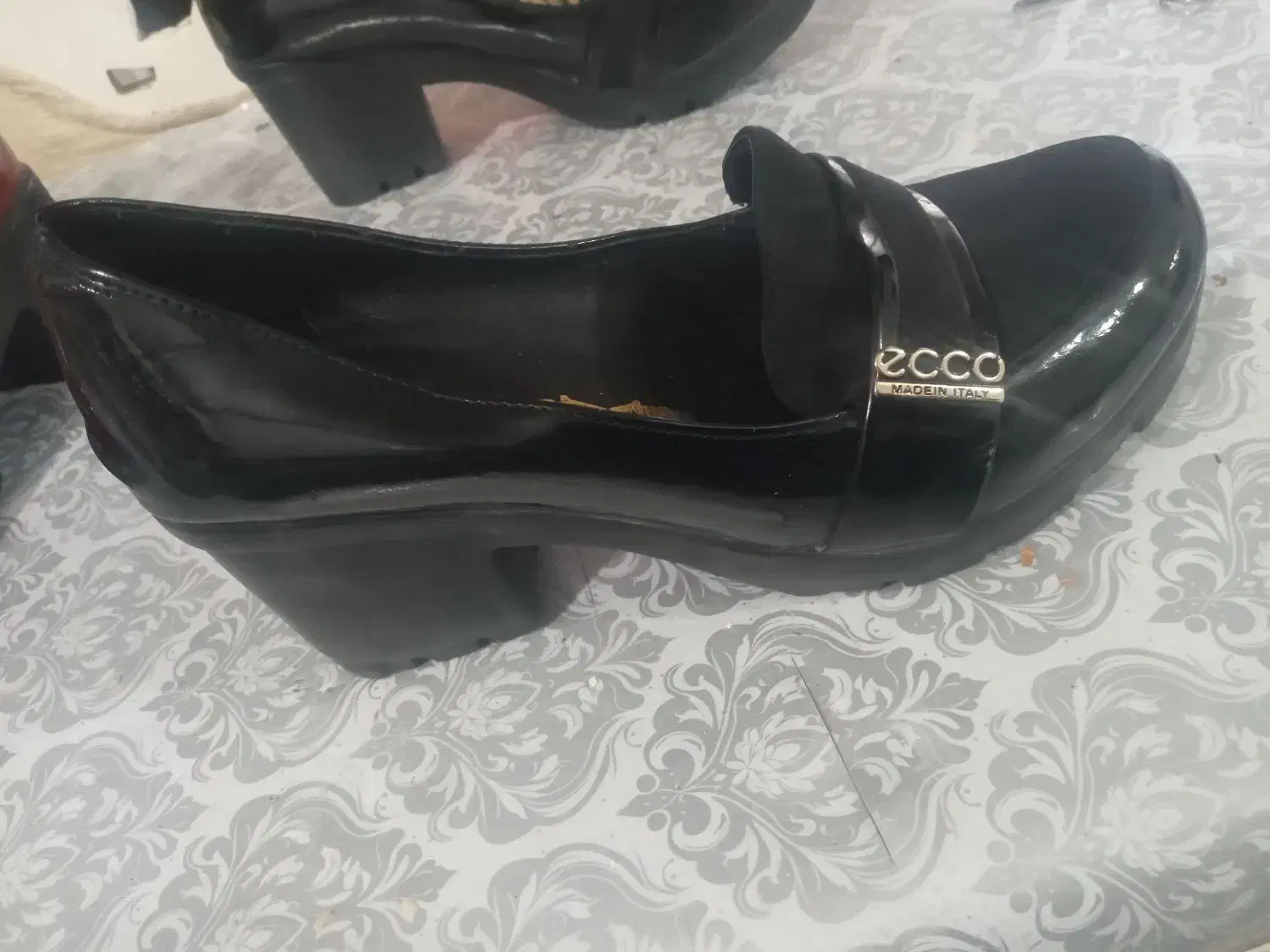 کفش ونیم بوت ۳۹  ۴۰|کیف، کفش، کمربند|خمینی‌شهر, |دیوار