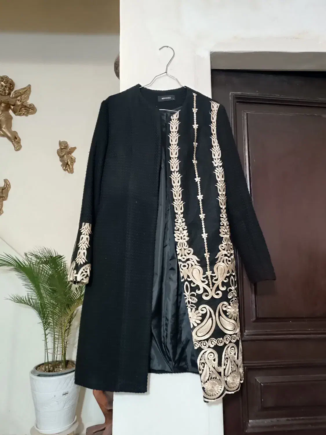 پالتو و بارونی های به روز|لباس|سبزوار, گلشن|دیوار