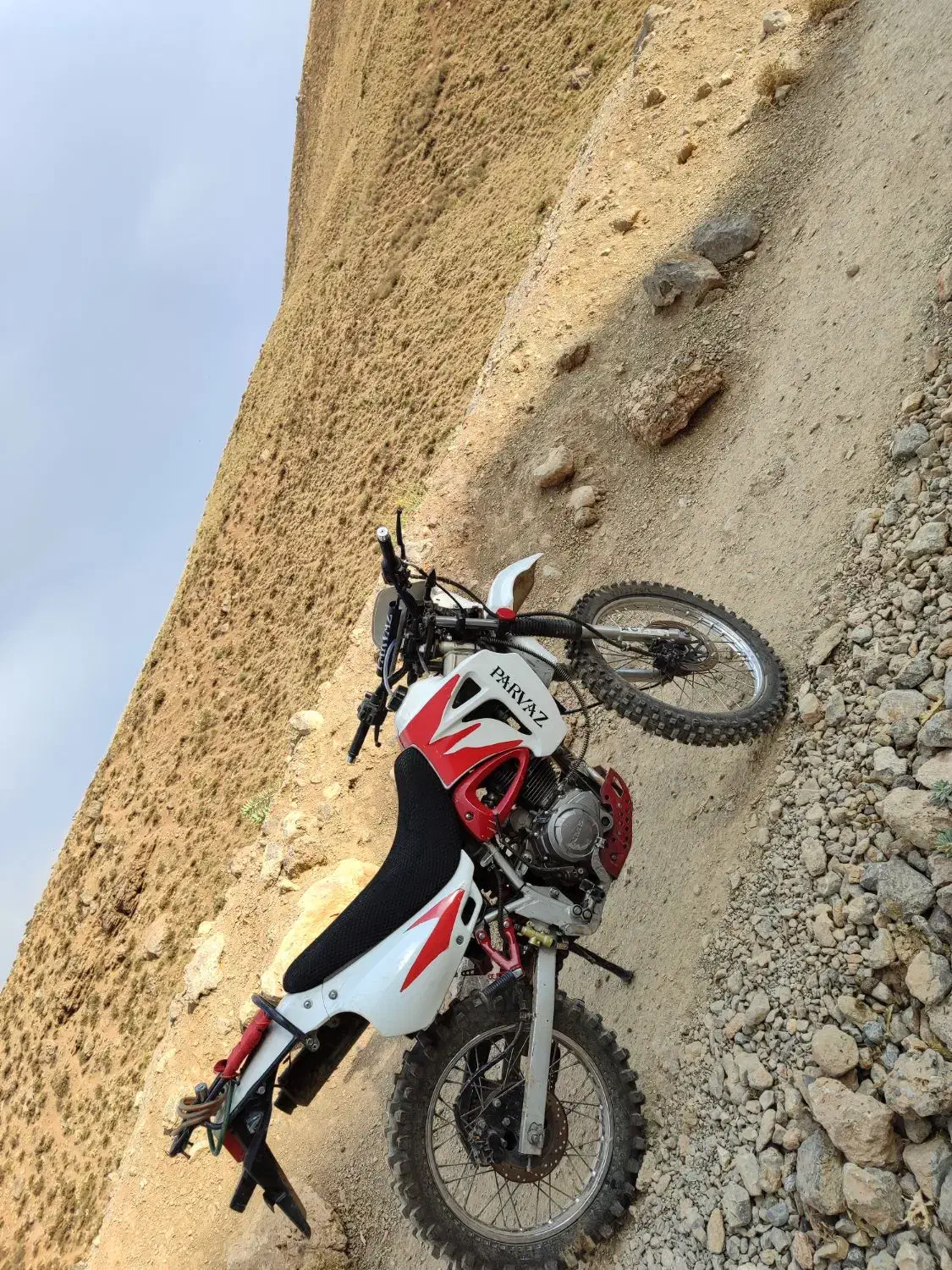 موتور تریل  200ccپرواز|موتورسیکلت|بروجرد, |دیوار