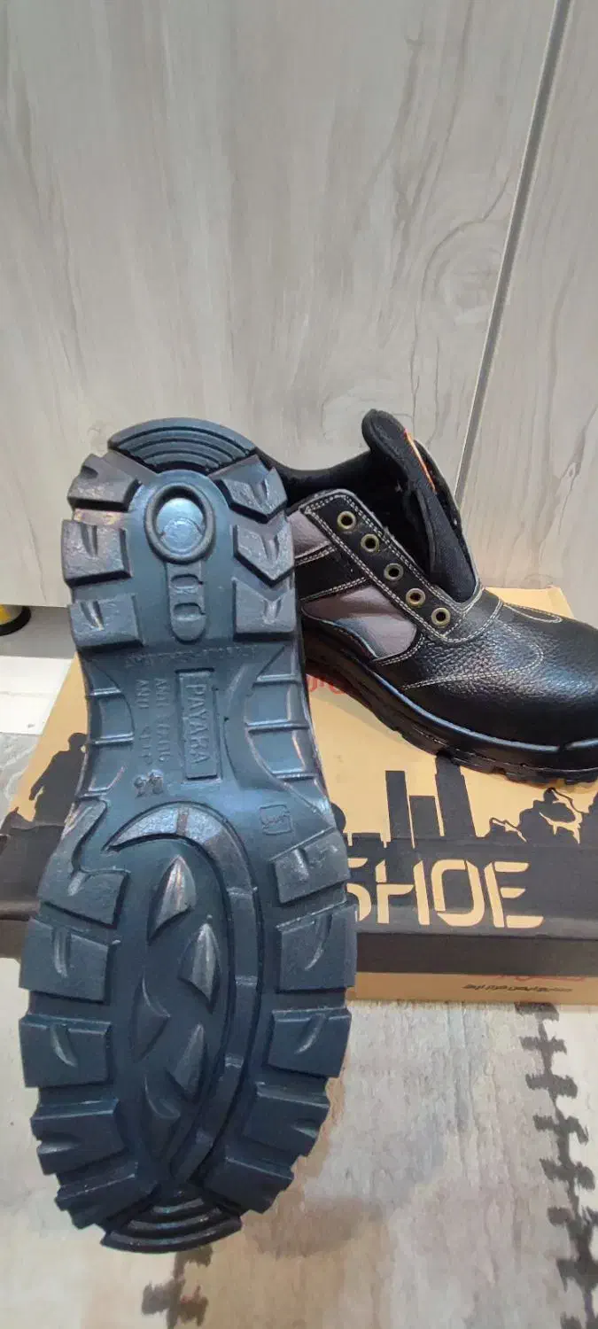 کفش کار ایمنی|کیف، کفش، کمربند|سیرجان, |دیوار