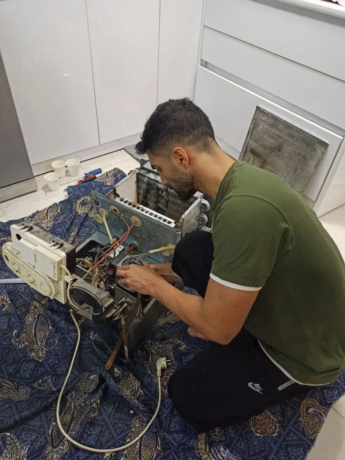 نصب،سرویس و تعمیر پکیج و کولر گازی (اسپیلت)|خدمات پیشه و مهارت|رشت, منظریه|دیوار