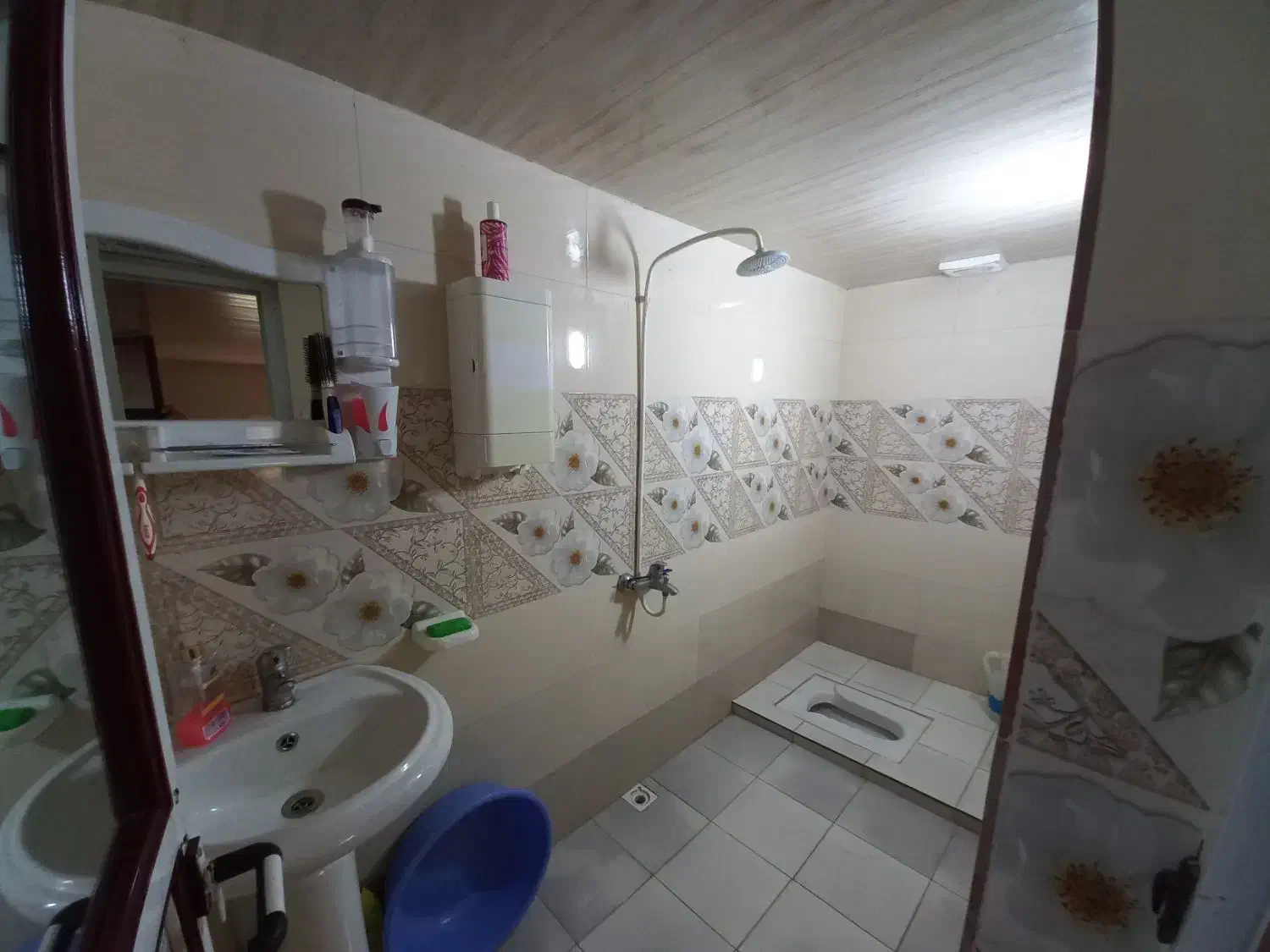 ویلاباغ بنا ۱۰۰ زمین ۶۰۰|فروش خانه و ویلا|تالش, تالش|دیوار