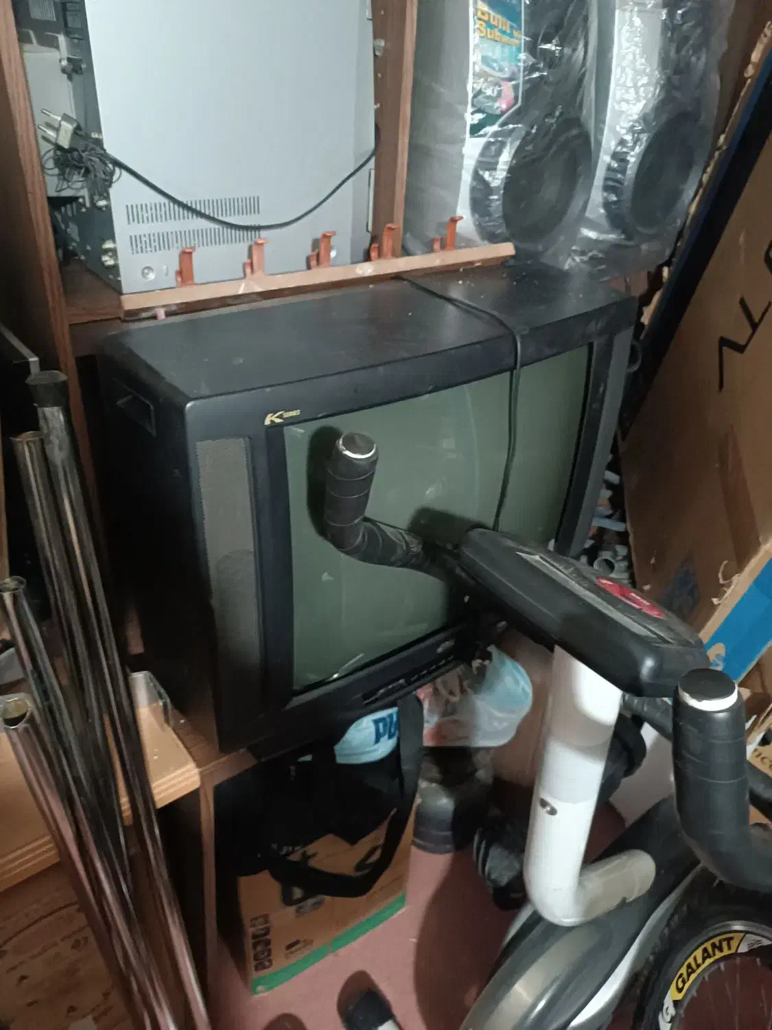 تلویزیون سالم|تلویزیون و پروژکتور|قزوین, |دیوار