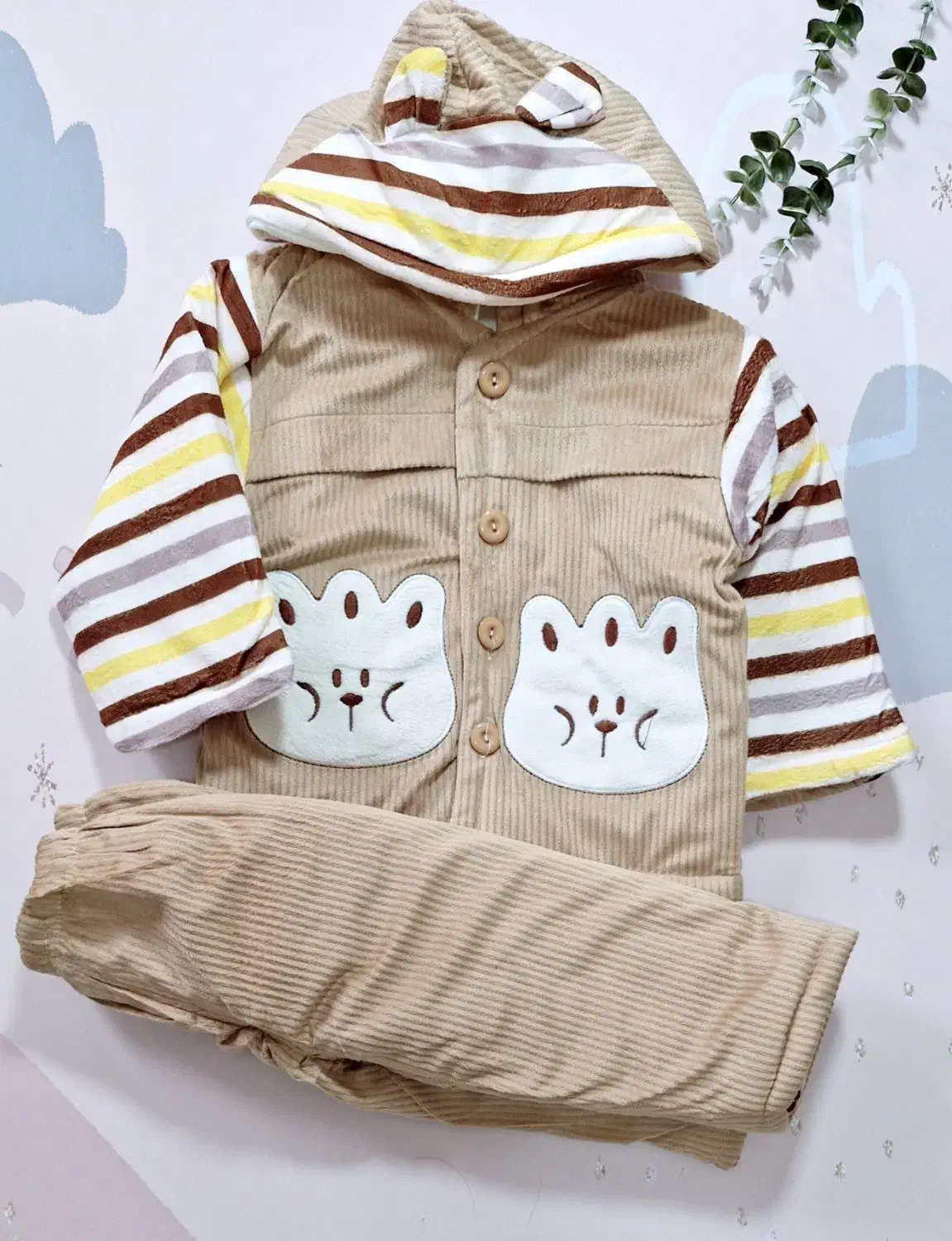 لباس های نوزادی ترک و وارداتی|کفش و لباس بچه|تهران, فلسطین (میدان انقلاب)|دیوار