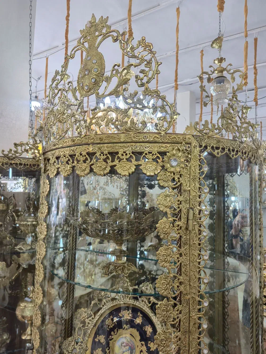 جشنواره یلدایی فروش عمده برنز تولیدی برنز رمانتیک|بوفه، ویترین، کنسول|کرمانشاه, |دیوار