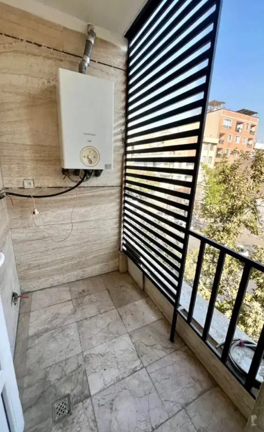 ۱۶۰ متر ۳ خواب ۲ پارکینگ سندی/ مدائن