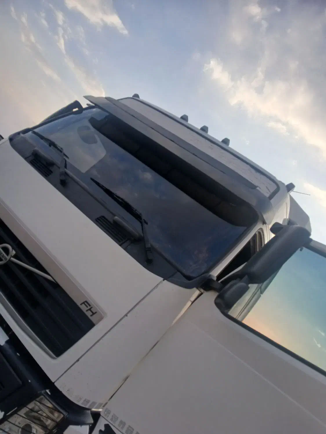 شیشه دودی uvکاور سقف و بدنه در محل و درب مغازه|خدمات موتور و ماشین|کرج, کوی کارمندان شمالی|دیوار