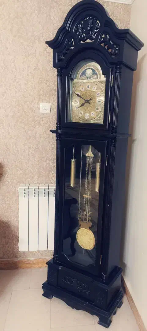 ساغت|ساعت دیواری و تزئینی|تهران, نیروی هوایی (پیروزی)|دیوار