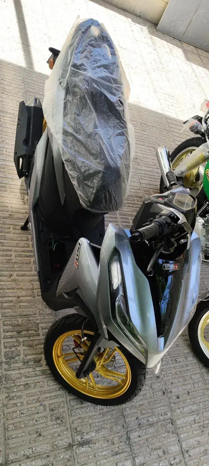 موتور کلیک فروشی خشک|موتورسیکلت|قرچک, شهرک طلائیه|دیوار