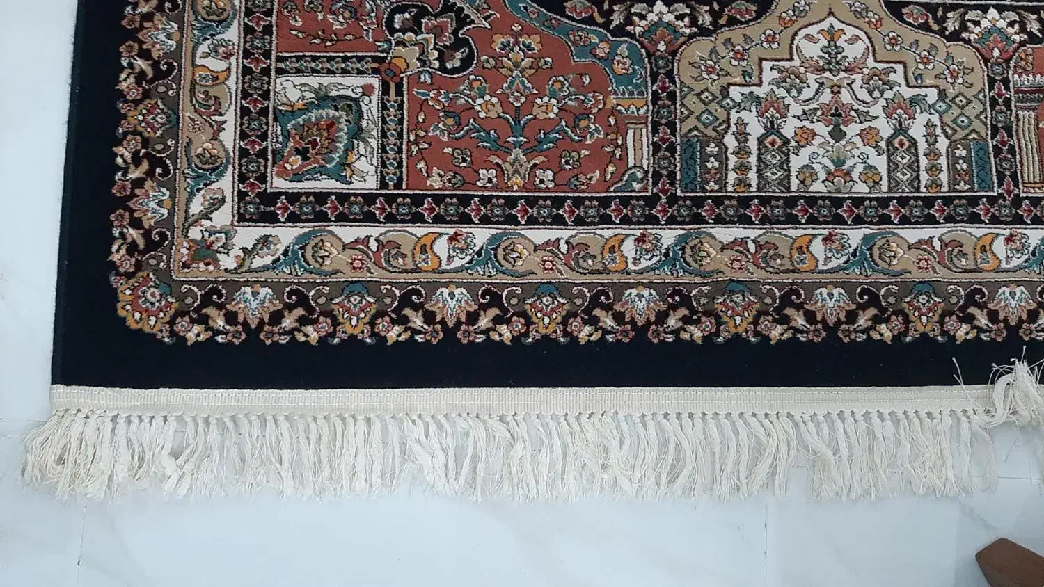 فرش ۱۲ متری|فرش|رشت, پیرسرا|دیوار