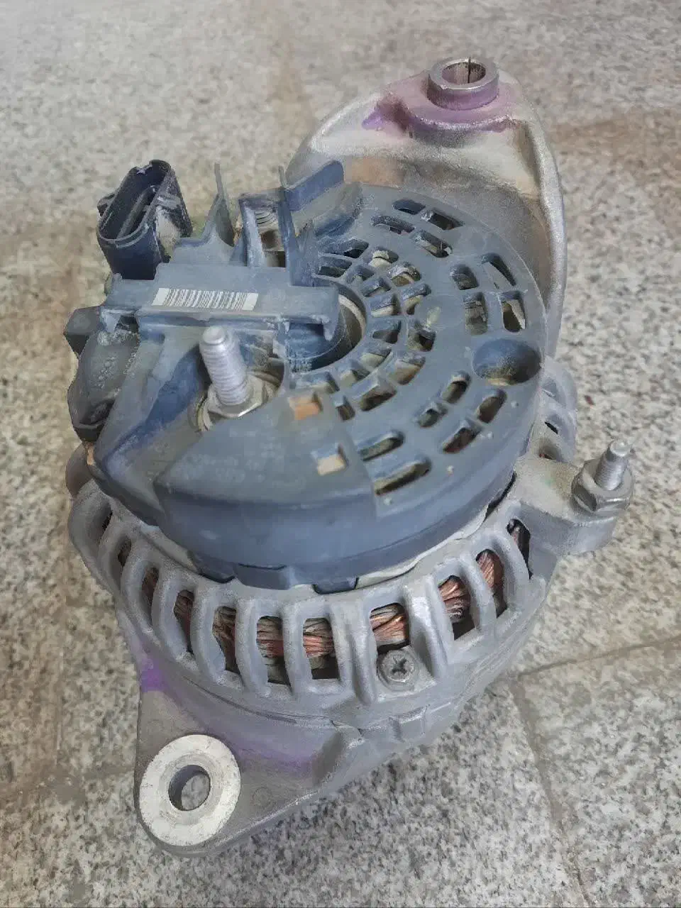 فروش انواع لوازم برقی اتوبوس ولو و اسکانیا|قطعات یدکی و لوازم جانبی|تهران, مسعودیه|دیوار